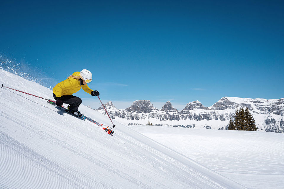 Skifahrerin im Skigebiet Flumserberg