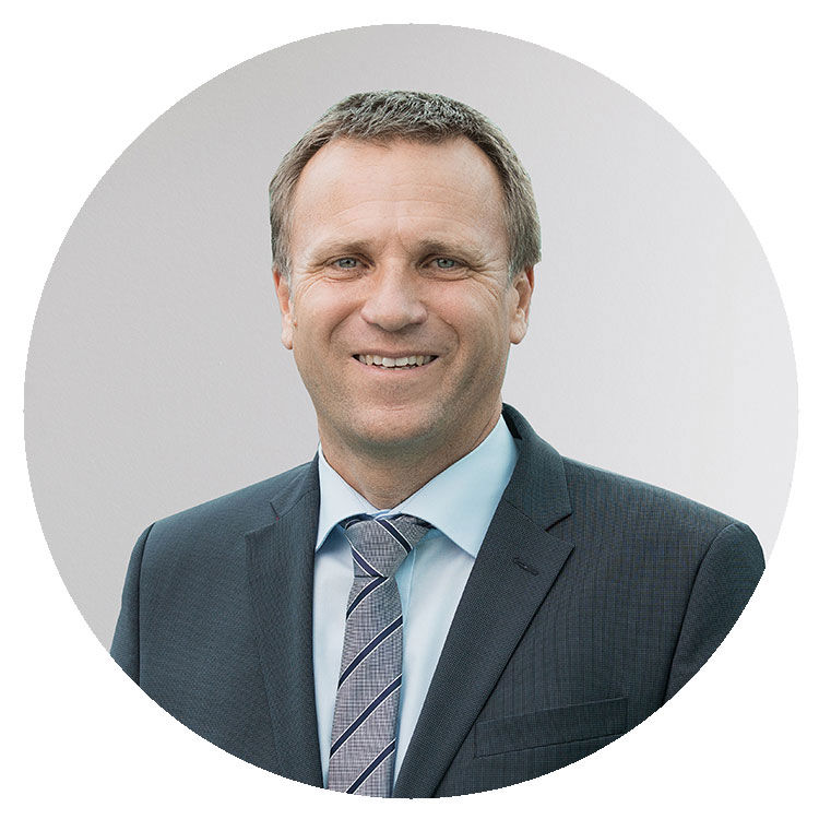 Portraitbild von Roland Bont in rundem Format
