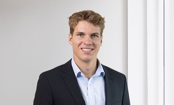 Portraitfoto von Robin Vetsch, BEM-Praktikant bei der St.Galler Kantonalbank