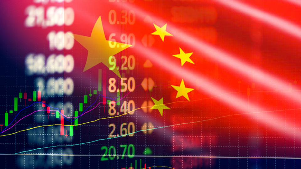 China hat am 8. Januar offiziell die Grenzen wieder geöffnet. Rund 500’000 Menschen überquerten seit da die Grenzen. Pro Tag. Gleichzeitig erlebt China mit dem abrupten Ende der Null Covid Politik eine massive Corona-Welle. Dies belastet die Produktionskapazitäten und Lieferketten. Aber die Stimmung der Unternehmen wird besser, denn Planbarkeit, auch für westliche Unternehmen, hat sich definitiv verbessert.