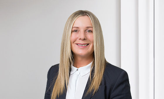 Portraitfoto von Ursula Carosella, Leiterin Niederlassung bei der St.Galler Kantonalbank