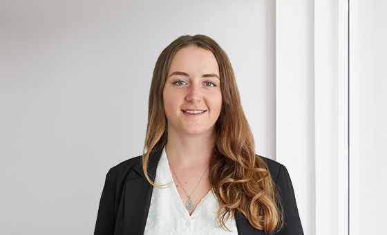 Portraitfoto von Vanessa Colanero, Fachspezialistin Privatkunden bei der St.Galler Kantonalbank