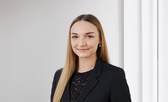 Portraitfoto von Vanessa Brutschin, Beraterin Privatkunden bei der St.Galler Kantonalbank