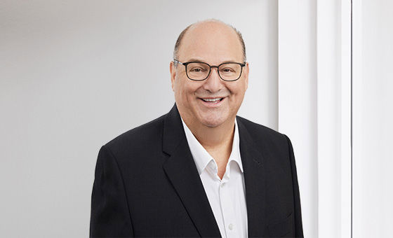 Portraitfoto von Roger Baumgartner, Senior Fachspezialist Gewerbekunden bei der St.Galler Kantonalbank