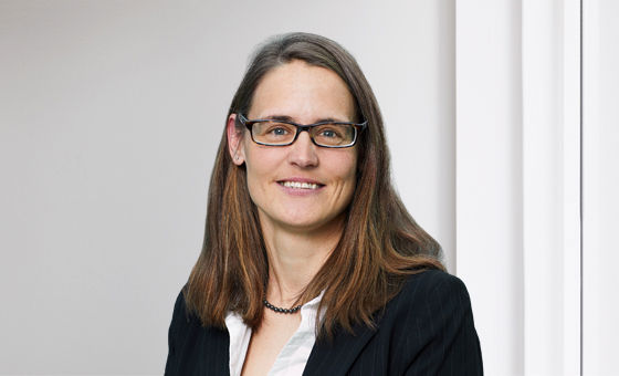 Portraitfoto von Anita Vetsch, Senior Assistentin Berufliche Vorsorge bei der St.Galler Kantonalbank