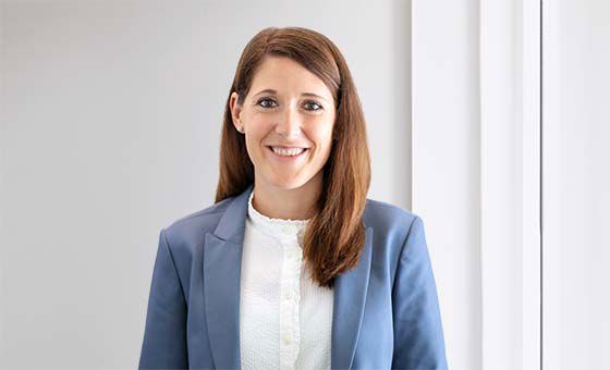 Portraitfoto von Petra Akermann, Senior Beraterin Personalkunden bei der St.Galler Kantonalbank