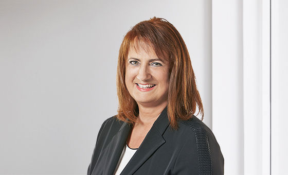 Portraitfoto von Petra Hohl, Senior Beraterin Privatkunden bei der St.Galler Kantonalbank