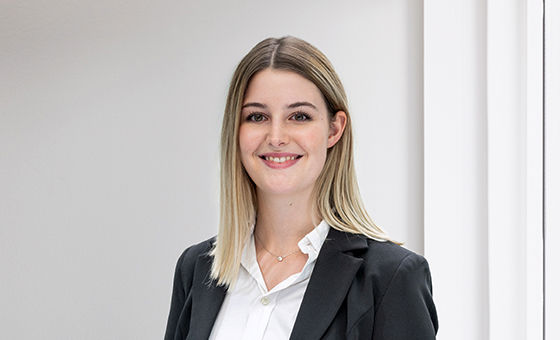 Portraitfoto von Fabiana Renggli, Leiterin Assistenz Key Clients PB bei der St.Galler Kantonalbank