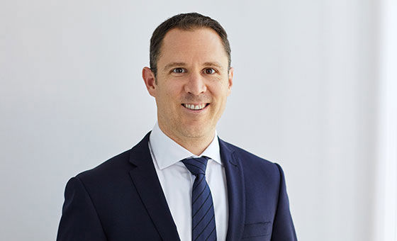 Portraitfoto von Tobias Kistler, Senior Finanzanalyst bei der St.Galler Kantonalbank