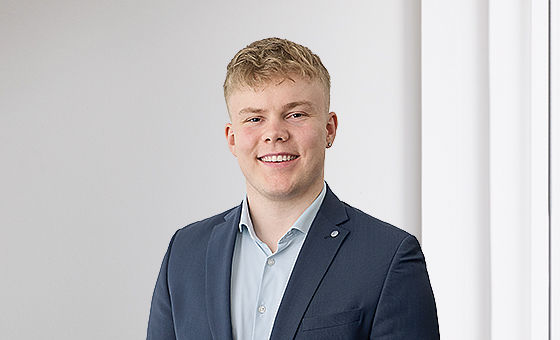 Portraitfoto von Olivier Schlegel, Berater Privatkunden bei der St.Galler Kantonalbank