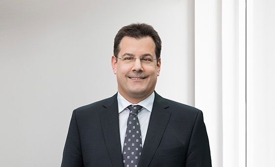 Portraitfoto von Andreas Dörflinger, Senior Kundenberater Institutionelle Anleger bei der St.Galler Kantonalbank