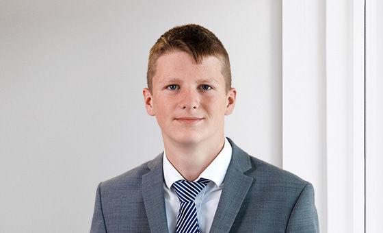 Portraitfoto von Noah Bernhardsgrütter, Lernender bei der St.Galler Kantonalbank