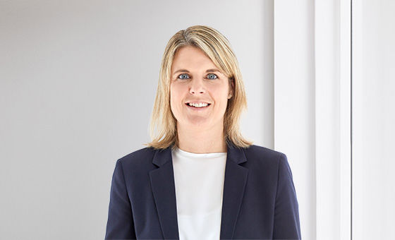 Portraitfoto von Claudia Rhiner, Co-Teamleiterin Beratungszentrum E-Banking bei der St.Galler Kantonalbank