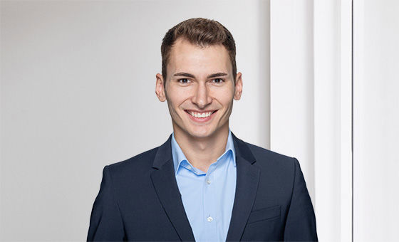Portraitfoto von Luca Braun, Berater Privatkunden bei der St.Galler Kantonalbank