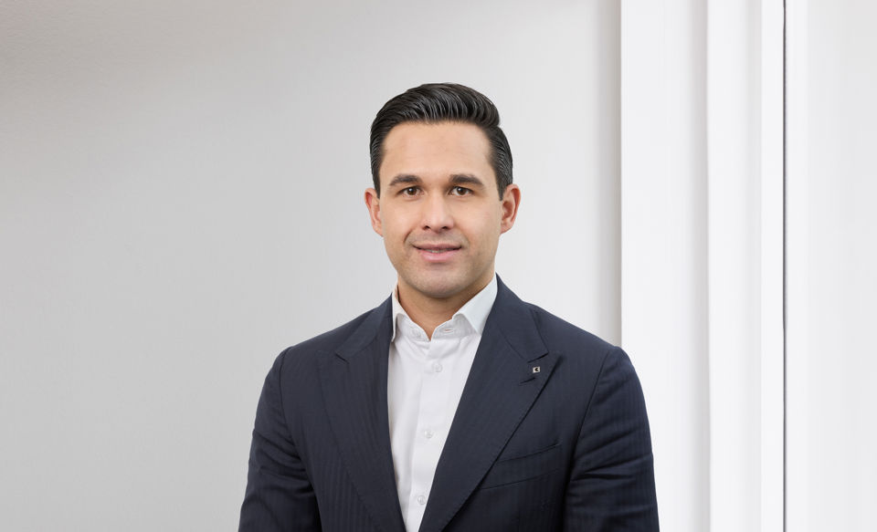 Portraitfoto von Stephan Wehrlin, Berater Gewerbekunden bei der St.Galler Kantonalbank