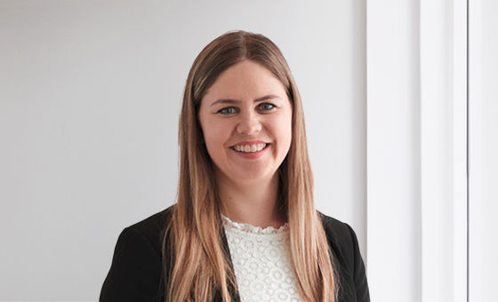 Portraitfoto von Larissa Loher, Kundenberaterin Private Banking bei der St.Galler Kantonalbank