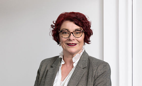 Portraitfoto von Karin Oesch Huber, Assistentin Leitung Private Banking Markt Deutschschweiz bei der St.Galler Kantonalbank