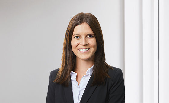 Portraitfoto von Xenia Lehmann, Kundenberaterin Private Banking bei der St.Galler Kantonalbank