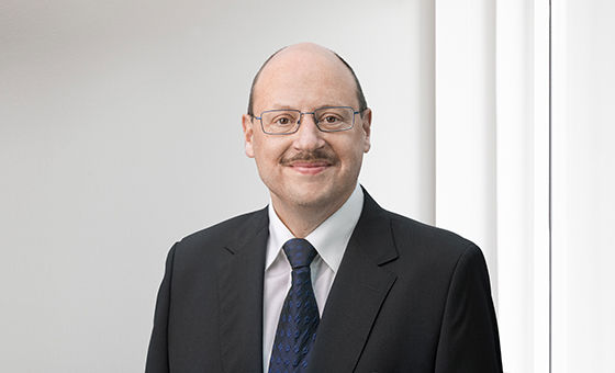 Portraitfoto von Bernhard Studer, Kundenberater bei der St.Galler Kantonalbank