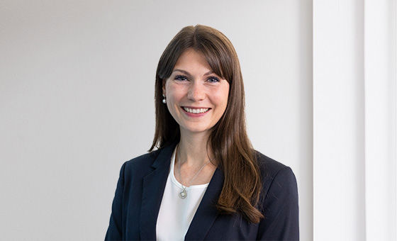 Portraitfoto von Deborah Näf, Beraterin Gewerbekunden bei der St.Galler Kantonalbank