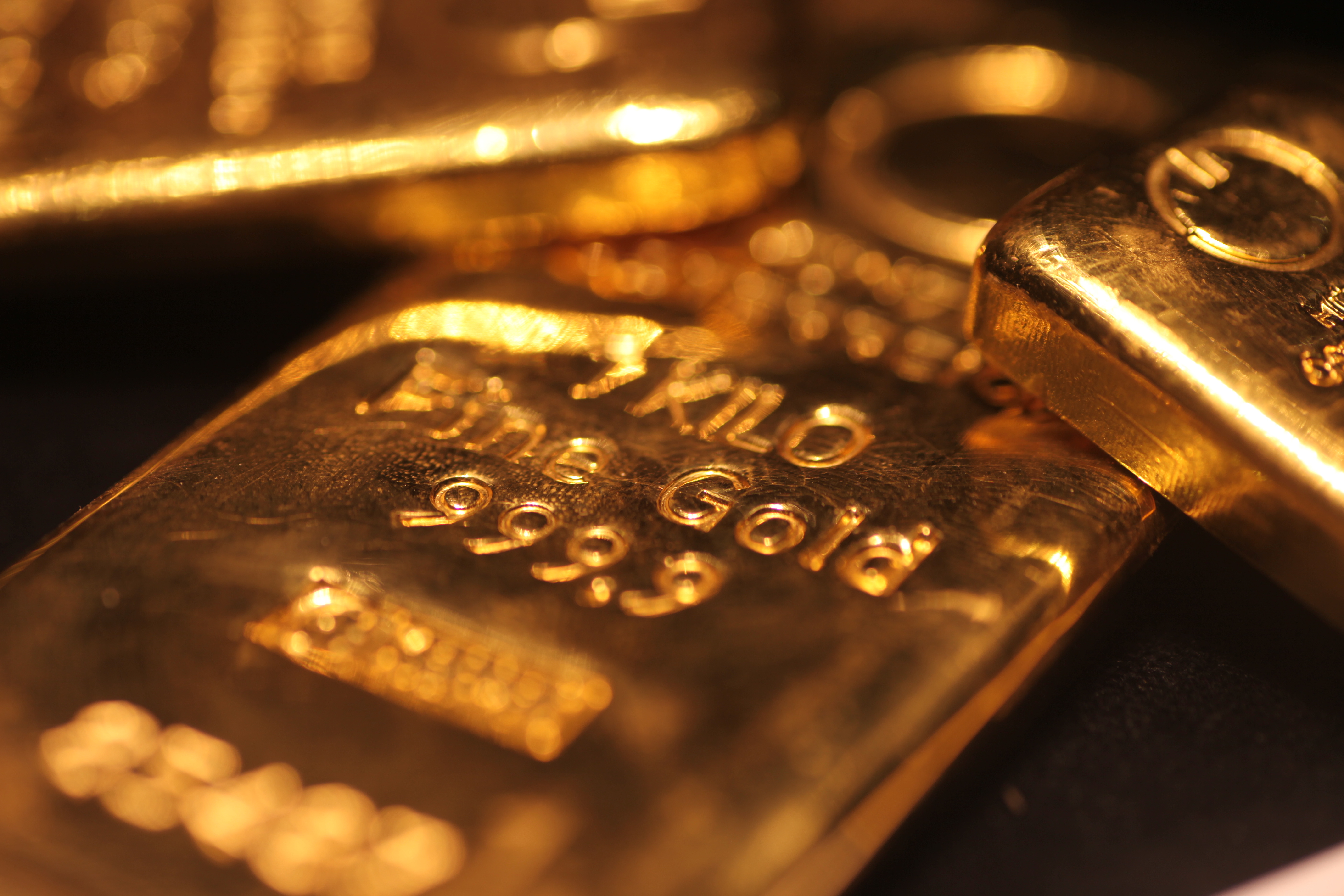 Glänzende Zeiten für Gold – die Hintergründe Glänzende Zeiten für Gold – die Hintergründe