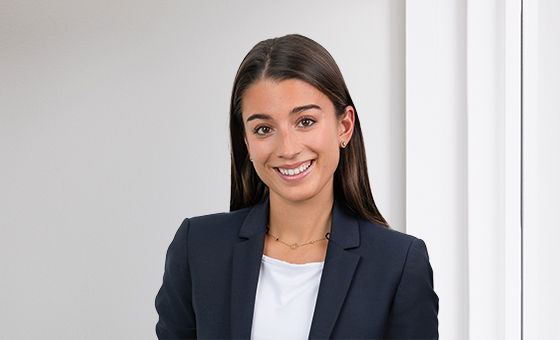 Portraitfoto von Victoria Keller, Kundenberaterin eVV-Desk bei der St.Galler Kantonalbank