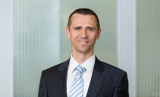 Portraitfoto von Max Blöchliger, Senior Berater Privatkunden bei der St.Galler Kantonalbank