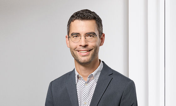 Portraitfoto von Alexander Gschwend, Fachspezialist Privatkunden bei der St.Galler Kantonalbank