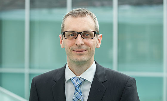 Portraitfoto von Martin Künzler, Leiter Private Banking Markt Ostschweiz bei der St.Galler Kantonalbank