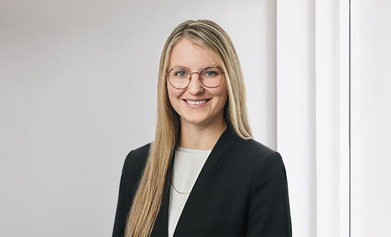 Portraitfoto von Corin Krebs, Senior Beraterin Firmenkunden bei der St.Galler Kantonalbank