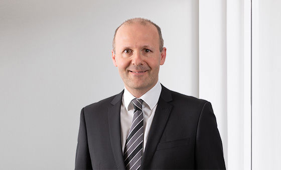Portraitfoto von Christian Gwerder, bei der St.Galler Kantonalbank