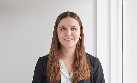 Portraitfoto von Nadine Dörig, Fachspezialistin Privatkunden bei der St.Galler Kantonalbank