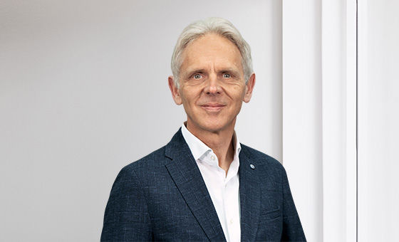 Portraitfoto von Roger Hugentobler, Senior Portfolio Manager bei der St.Galler Kantonalbank