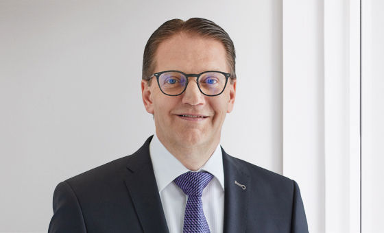 Portraitfoto von Jürg Fäh, Leiter Firmenkunden bei der St.Galler Kantonalbank