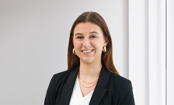 Portraitfoto von Jana Gartmann, Lernende bei der St.Galler Kantonalbank