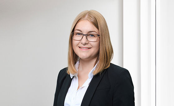 Portraitfoto von Andrea Pergher, Senior Beraterin Privatkunden bei der St.Galler Kantonalbank