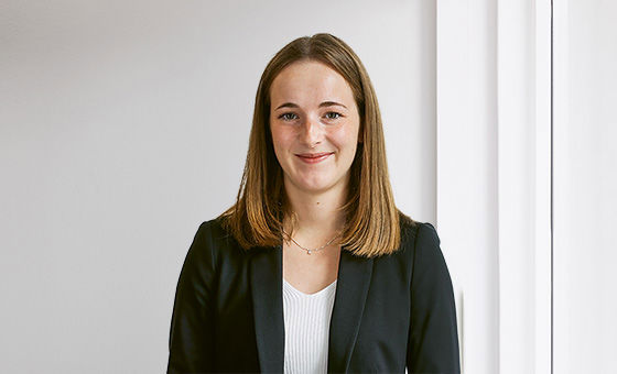 Portraitfoto von Salome Manser, Assistentin Private Banking bei der St.Galler Kantonalbank