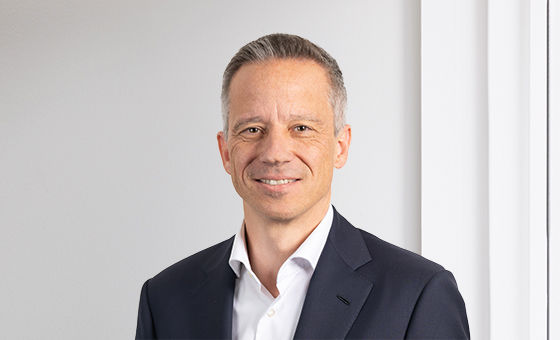 Portraitfoto von Michel Fest, Senior Berater Privatkunden bei der St.Galler Kantonalbank
