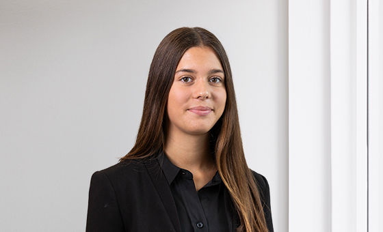 Portraitfoto von Lynn Frei, Lernende bei der St.Galler Kantonalbank