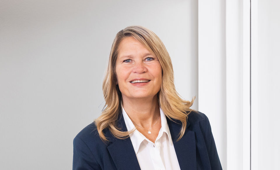Portraitfoto von Cornelia Rusch, Senior Beraterin Privatkunden bei der St.Galler Kantonalbank