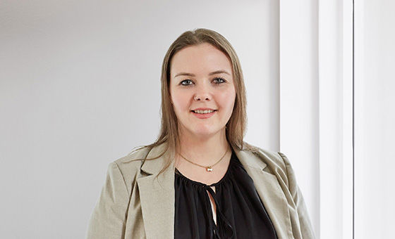 Portraitfoto von Cindy Stalder, Senior Kundenberaterin Beratungszentrum Outbound bei der St.Galler Kantonalbank