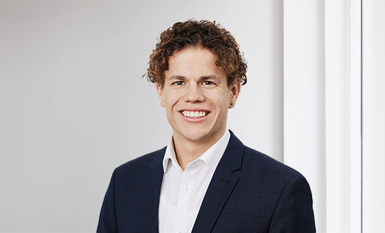 Portraitfoto von Nico Zünd, Berater Privatkunden bei der St.Galler Kantonalbank