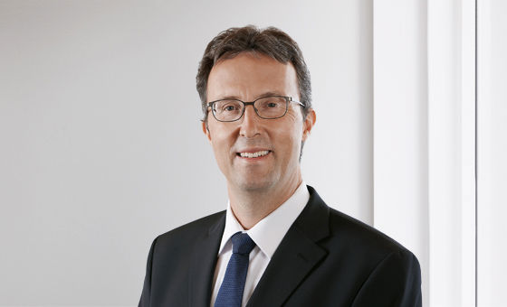 Portraitfoto von Carlo D'Agostino, Senior Berater Gewerbekunden bei der St.Galler Kantonalbank