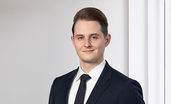 Portraitfoto von Ruben Leutenegger, bei der St.Galler Kantonalbank