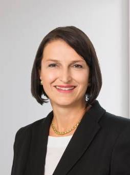 Portraitfoto von Claudia Ferrara, Senior Beraterin Privatkunden bei der St.Galler Kantonalbank