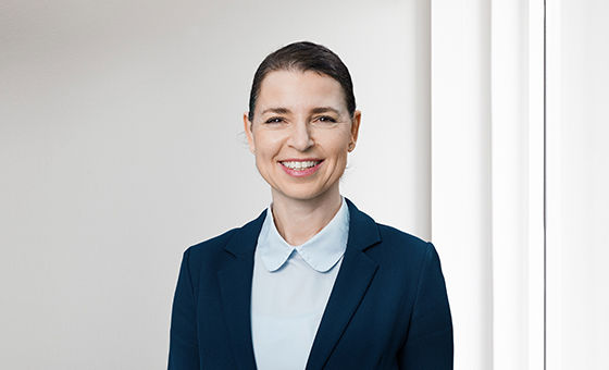 Portraitfoto von Ria Teuscher, Senior Assistentin Private Banking bei der St.Galler Kantonalbank