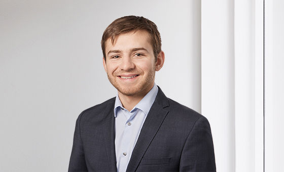 Portraitfoto von Roy Bigger, Assistent Privatkunden bei der St.Galler Kantonalbank