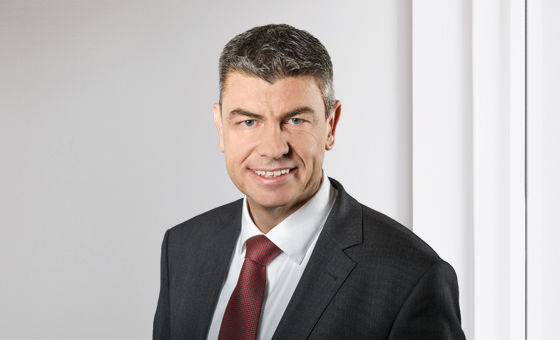 Portraitfoto von Roland Süri, Senior Berater Firmenkunden bei der St.Galler Kantonalbank
